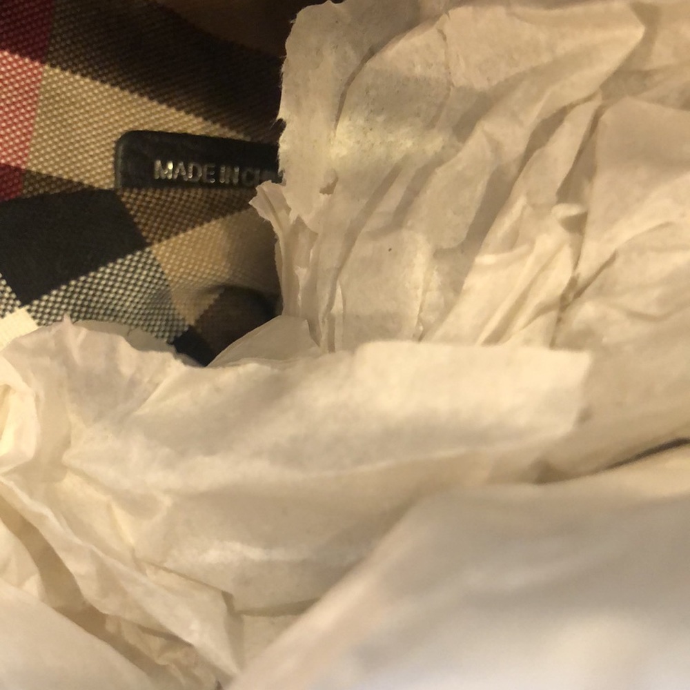 NWT Burberry black leather Maidstone medium tote - Picture 12 of 13